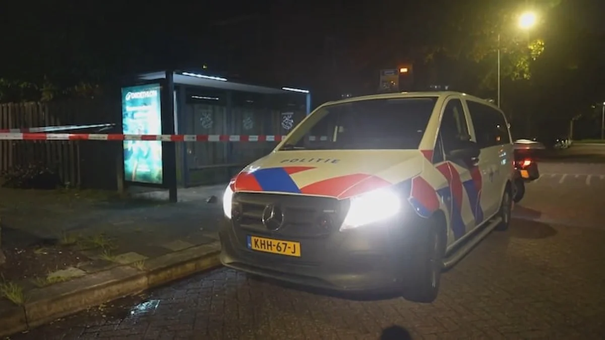 I 112 Vandaag: 17-årig dreng knivstukket ved busstoppested