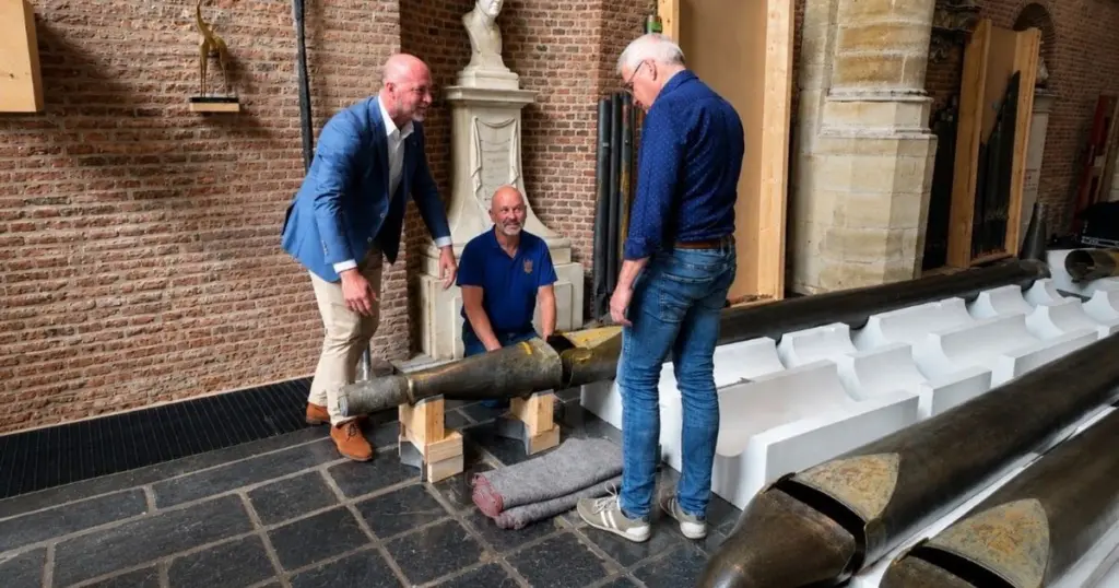 Van Hagerbeer-orglet reddes for 400.000 euro: Blykorrosion truer de historiske piber