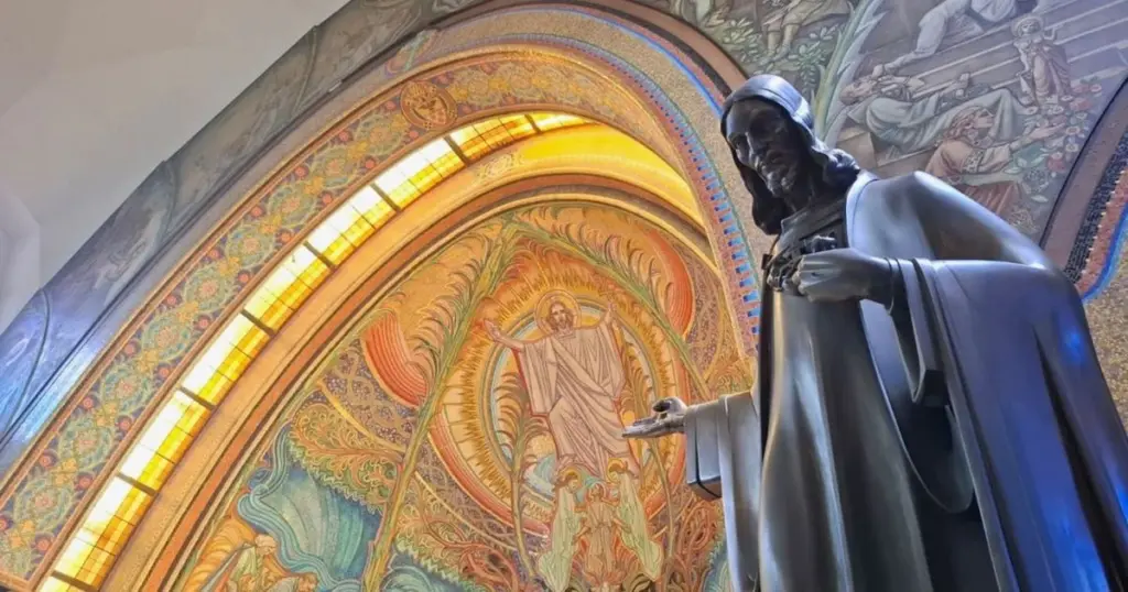 Antonius Abtkirke lukker: Sådan kan lokalsamfundet redde Haag-vartegn
